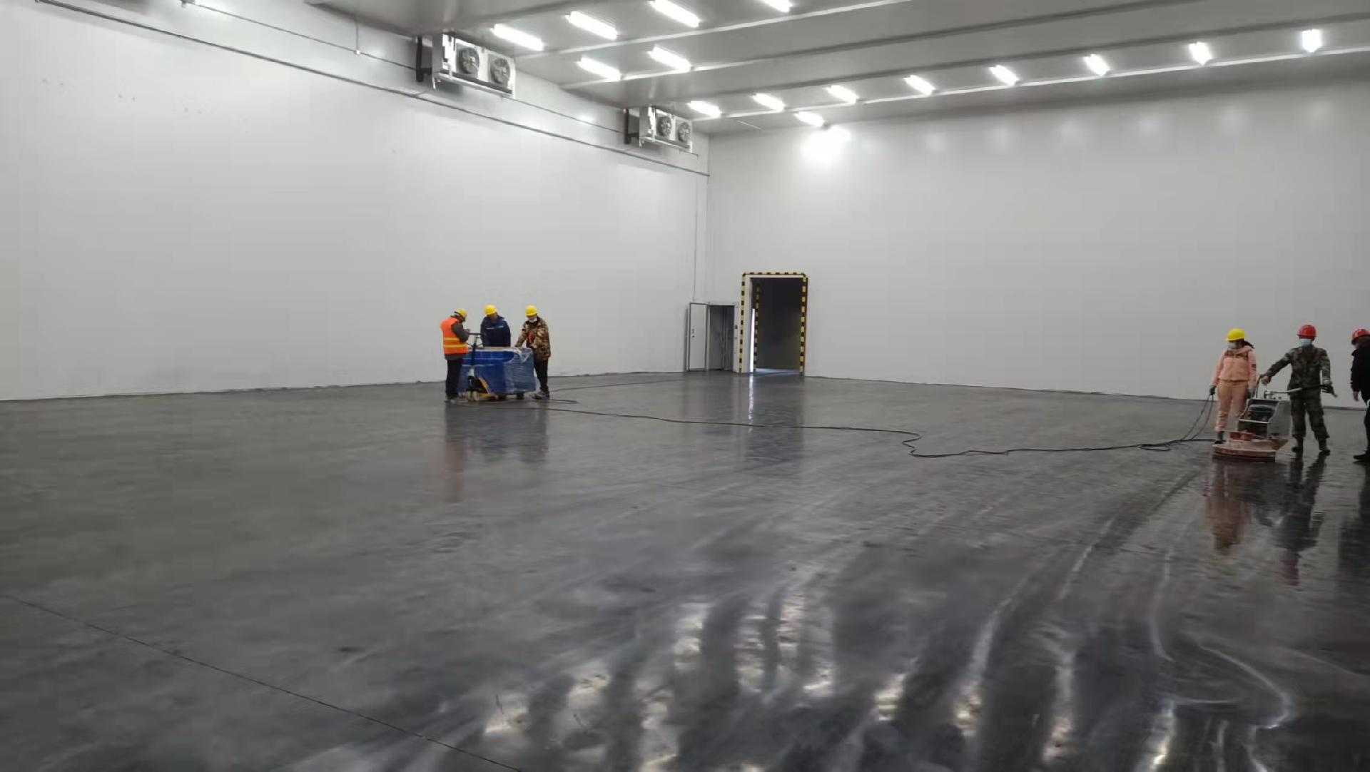 安徽久久丫建造8886m3食品生产基地冷库工程案例