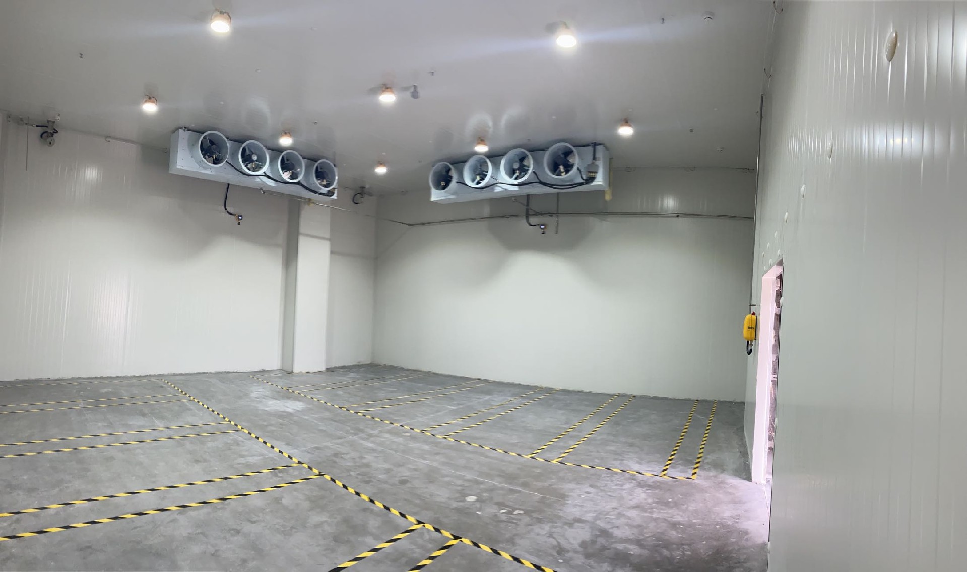 中电三建造2100m3厦门中航锂电项目工程案例